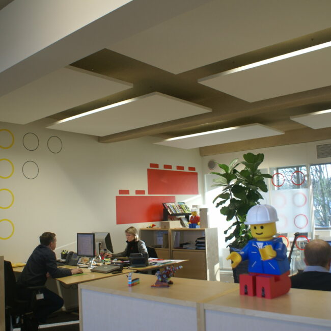 akoestisch plafond bij lego brasschaat